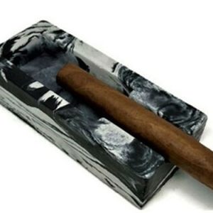 STORCKS SINGLE CIGAR ASHTRAY